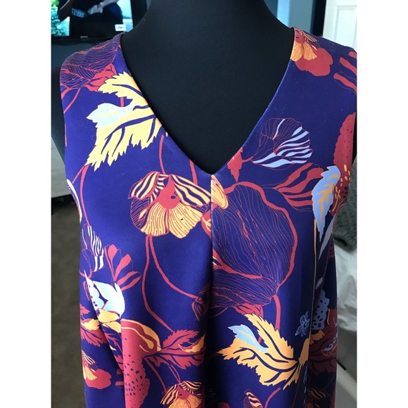 Shell Tank Dress w/ pockets - Picture 3 of 8